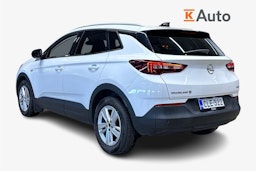valkoinen Opel Grandland X 2018 kuva 2.