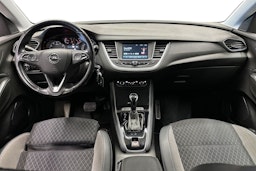 valkoinen Opel Grandland X 2018 kuva 9.