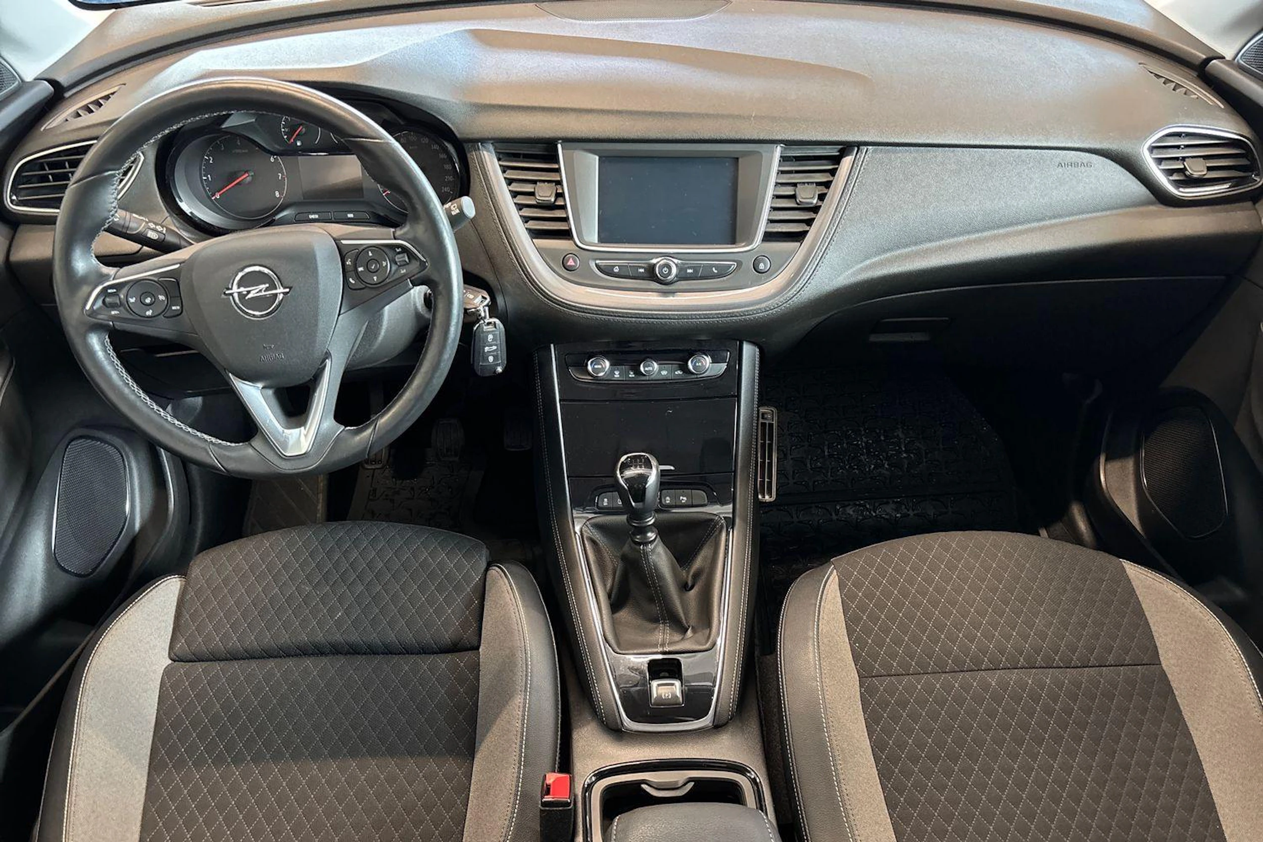 Sininen Opel Grandland X 2018 kuva 7.