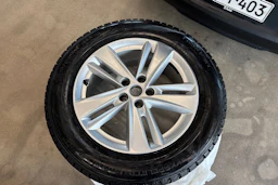 Sininen Opel Grandland X 2018 kuva 10.
