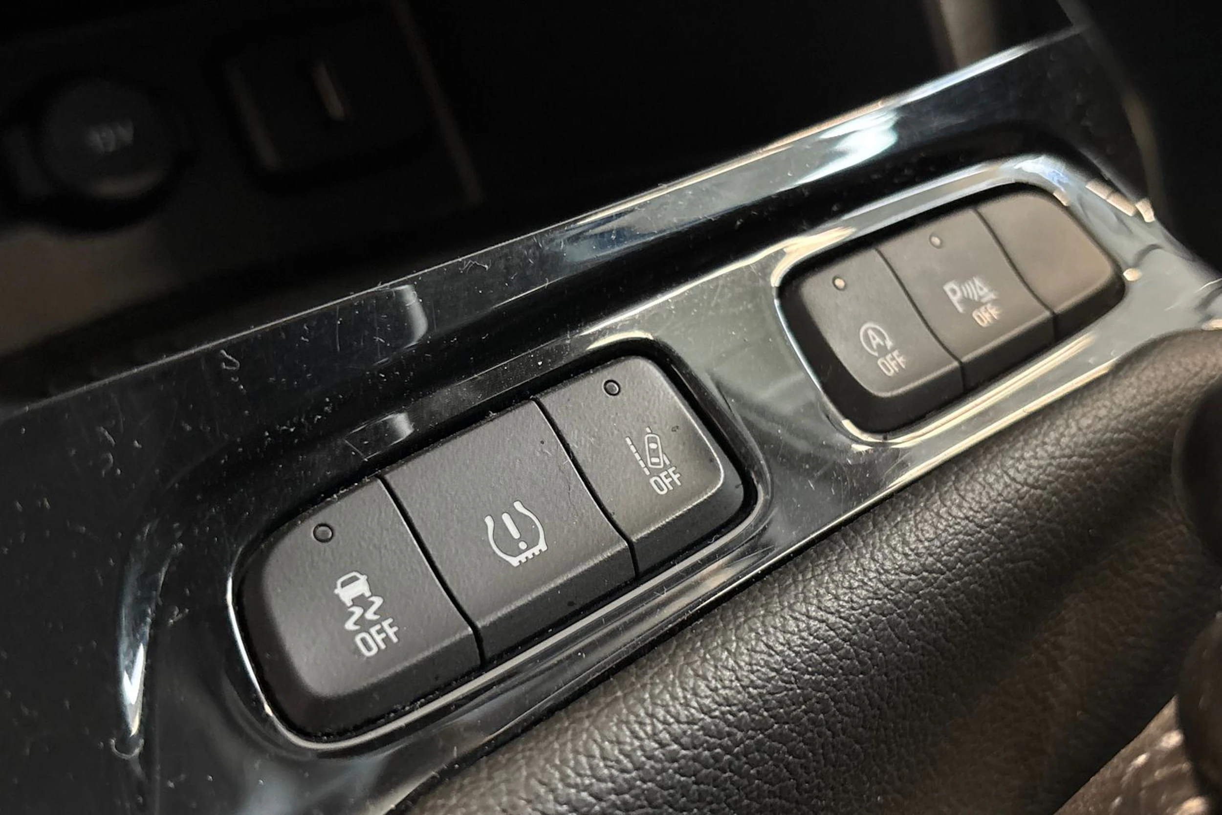 Sininen Opel Grandland X 2018 kuva 21.