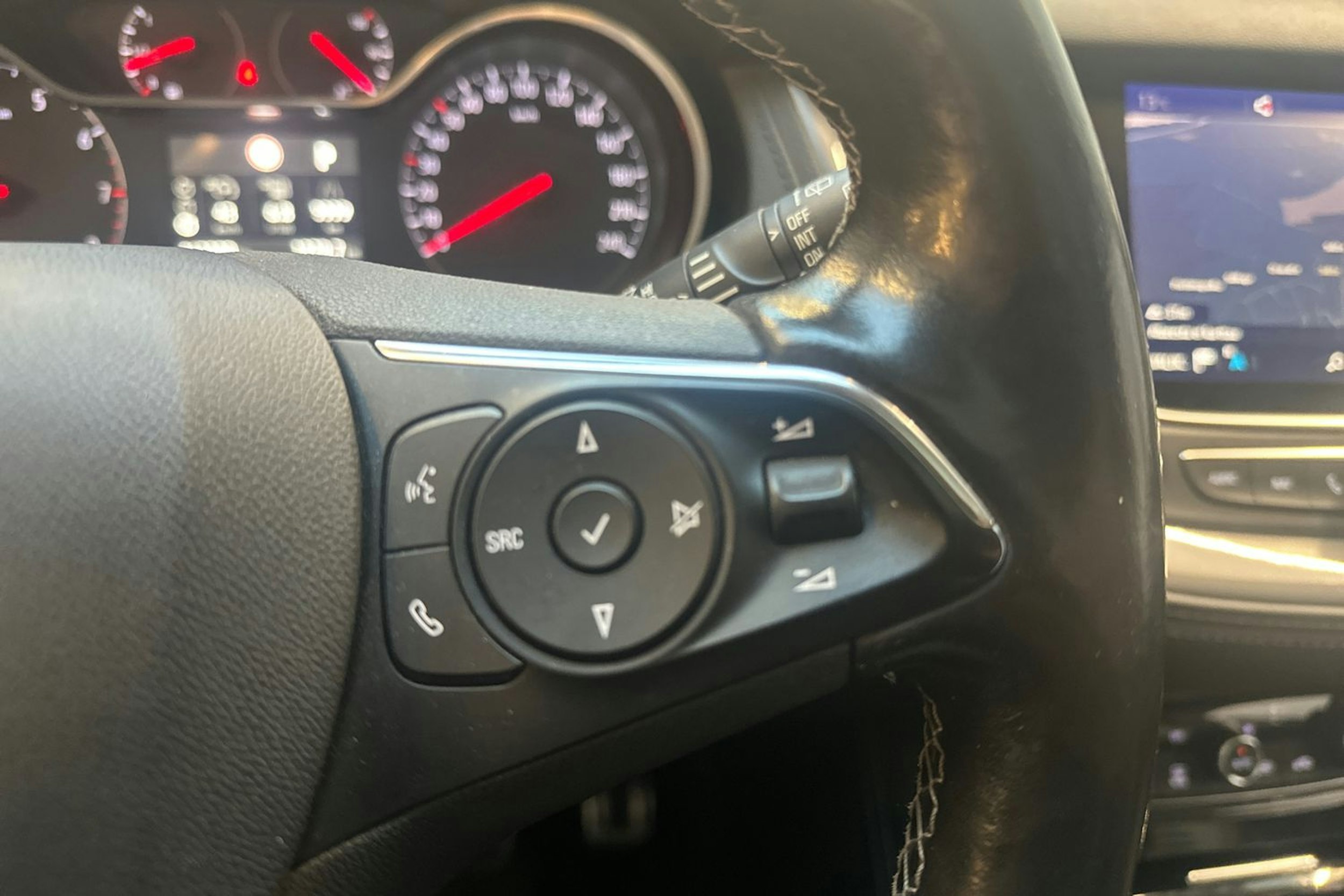 sininen Opel Grandland X 2018 kuva 20.