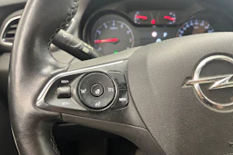 punainen Opel Grandland X 2018 kuva 14.