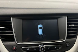 punainen Opel Grandland X 2018 kuva 16.