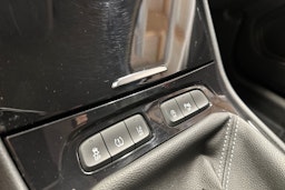 punainen Opel Grandland X 2018 kuva 18.