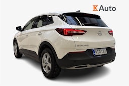 valkoinen Opel Grandland X 2018 kuva 2.