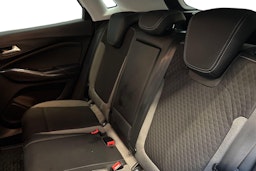 valkoinen Opel Grandland X 2018 kuva 10.