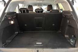 valkoinen Opel Grandland X 2018 kuva 15.