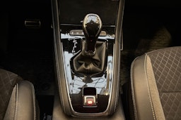 valkoinen Opel Grandland X 2018 kuva 22.