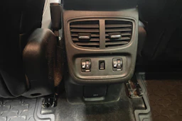 harmaa Opel Grandland X 2018 kuva 26.