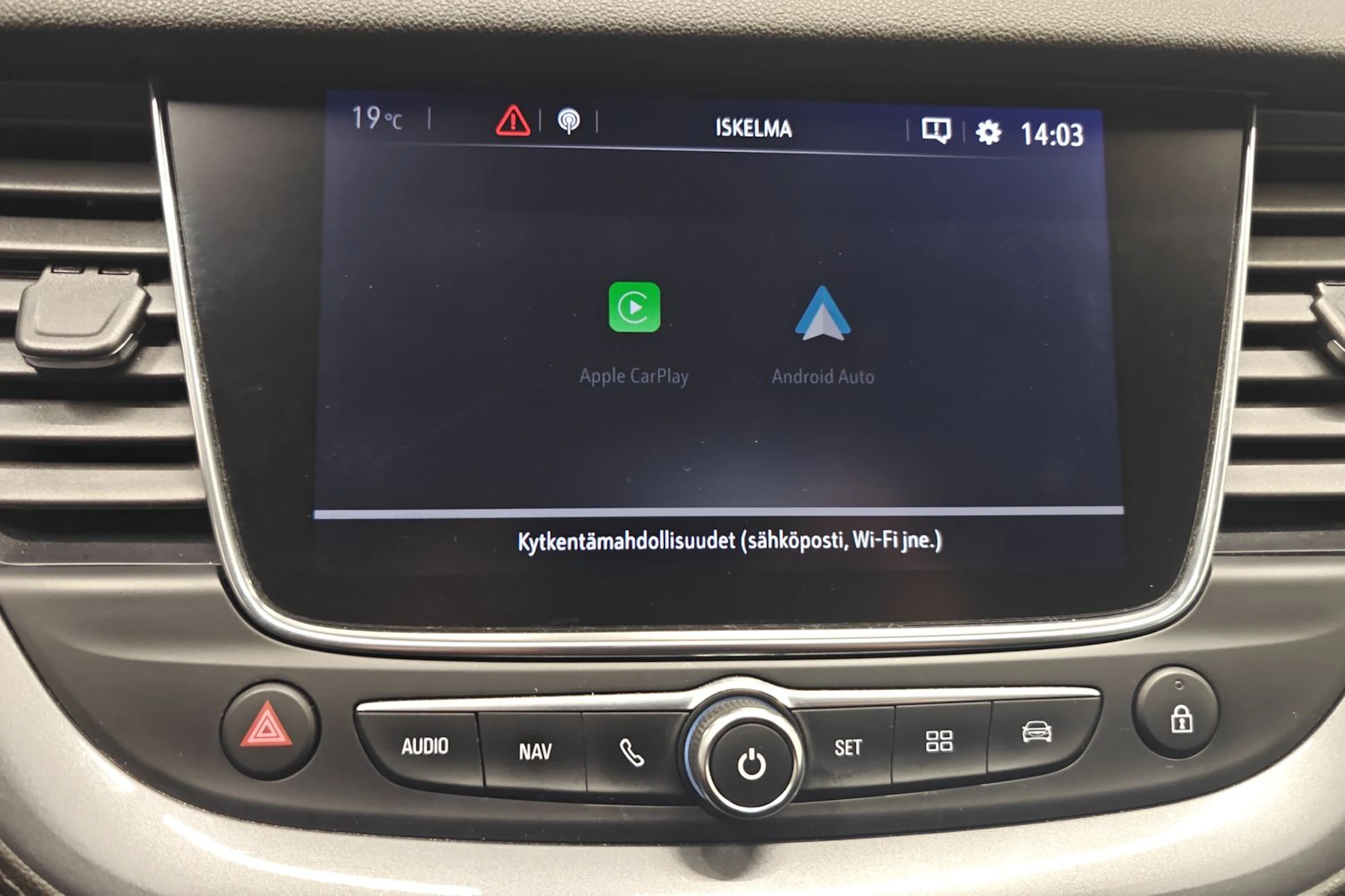 harmaa Opel Grandland X 2018 kuva 27.