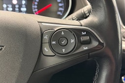 musta Opel Grandland X 2019 kuva 14.