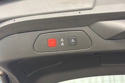 musta Opel Grandland X 2019 kuva 26.