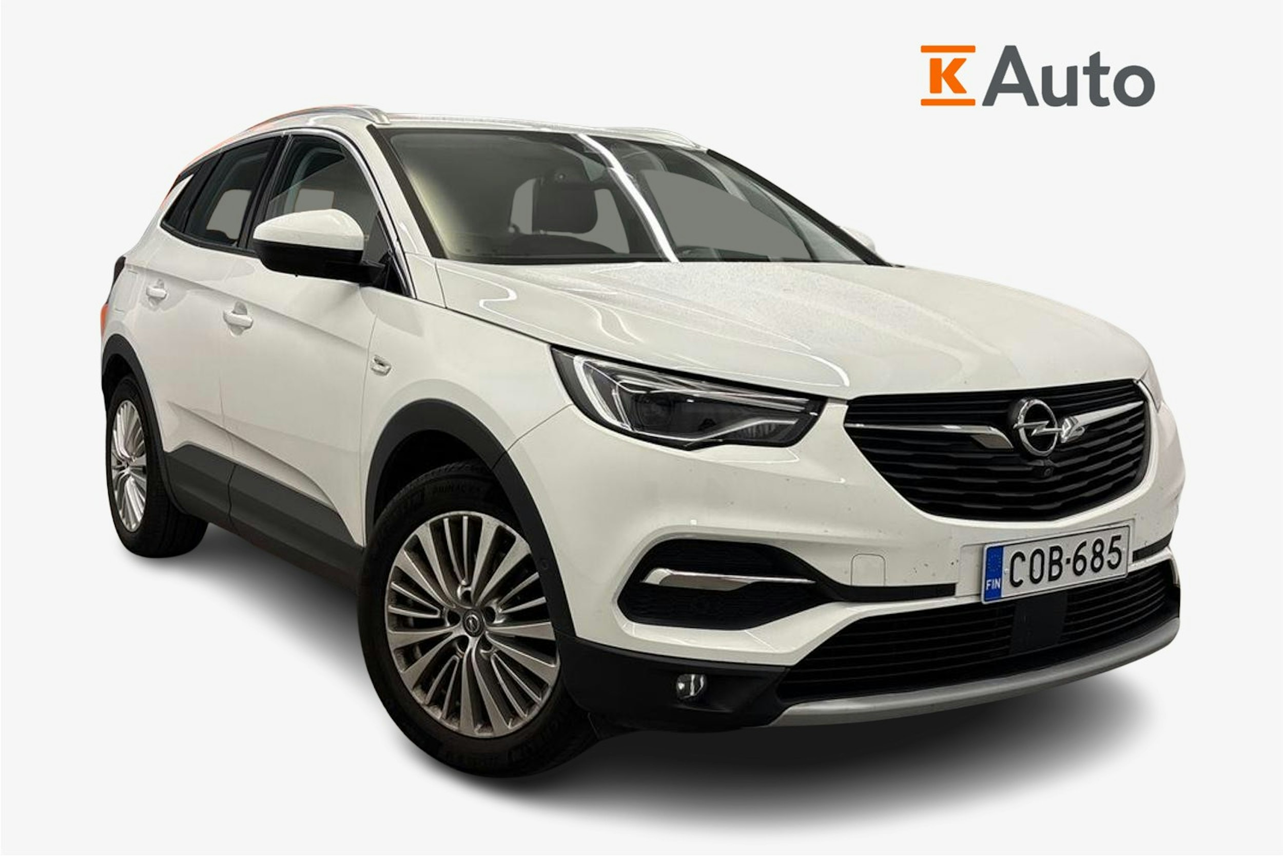 valkoinen Opel Grandland X 2019 kuva 1.