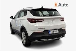 valkoinen Opel Grandland X 2019 kuva 2.
