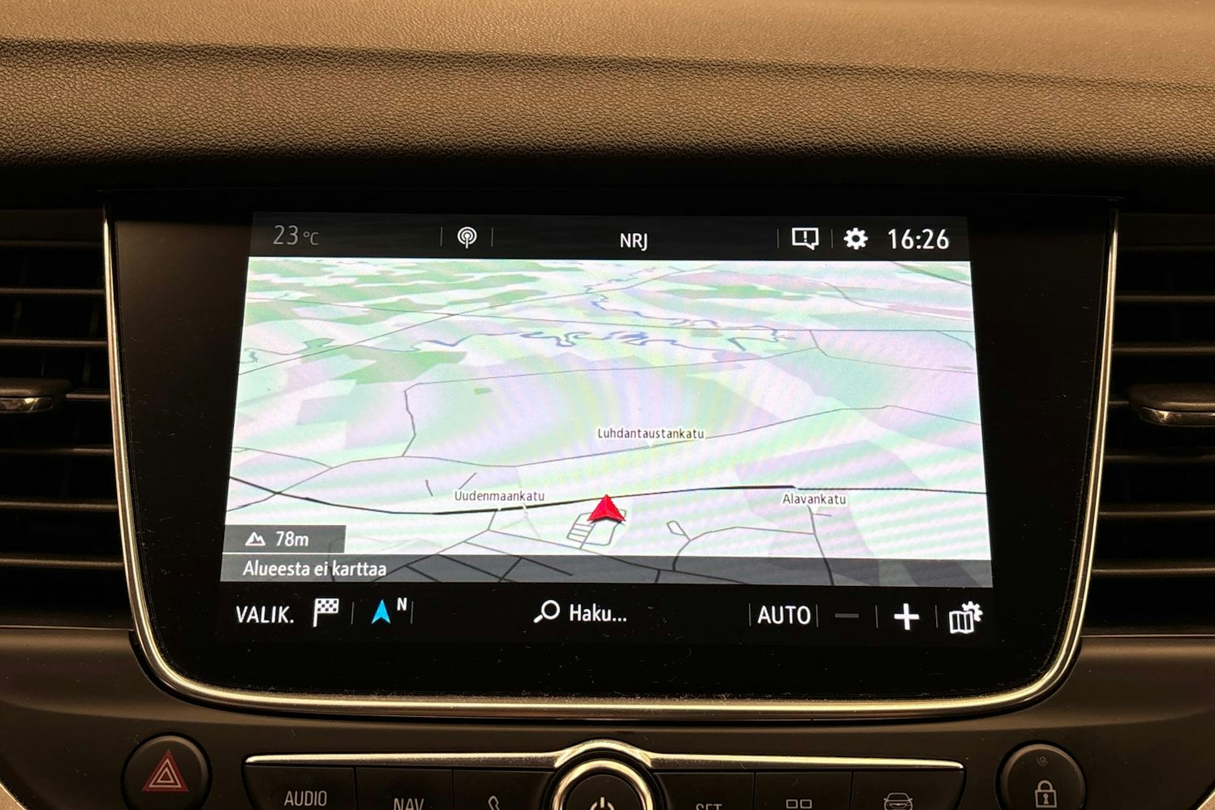 valkoinen Opel Grandland X 2019 kuva 20.