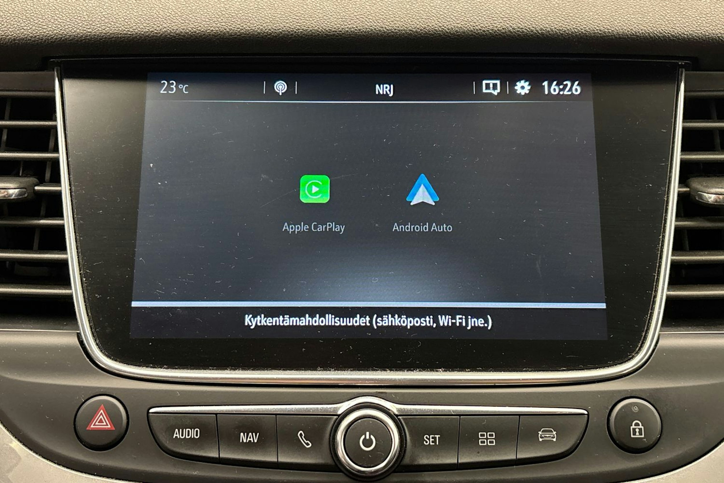 valkoinen Opel Grandland X 2019 kuva 21.