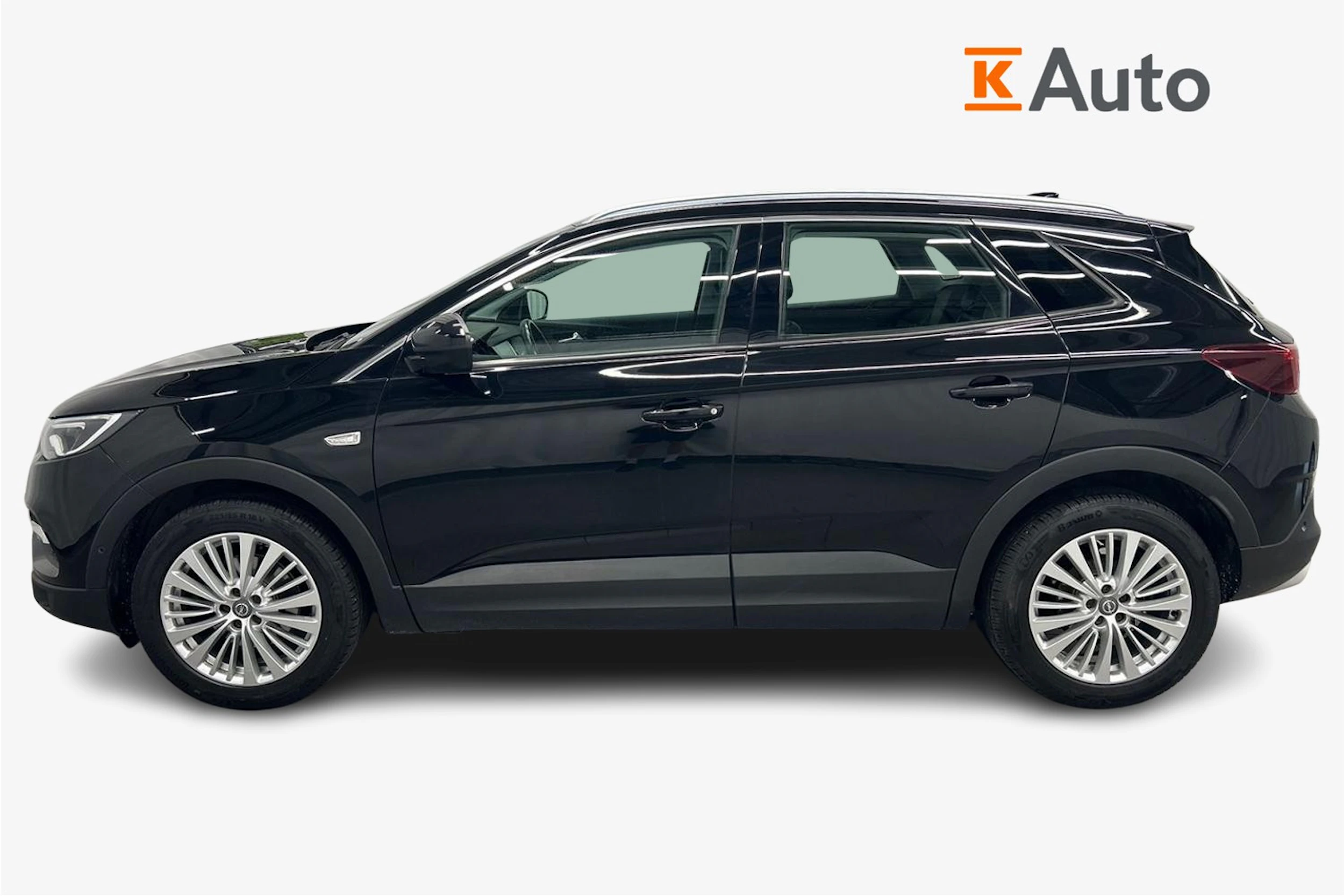 musta Opel Grandland X 2019 kuva 5.