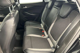musta Opel Grandland X 2019 kuva 8.