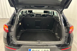 musta Opel Grandland X 2019 kuva 12.