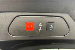 musta Opel Grandland X 2019 kuva 13.