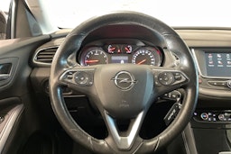 musta Opel Grandland X 2019 kuva 15.