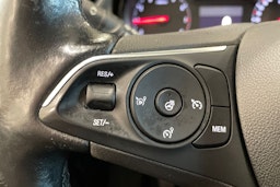 musta Opel Grandland X 2019 kuva 17.