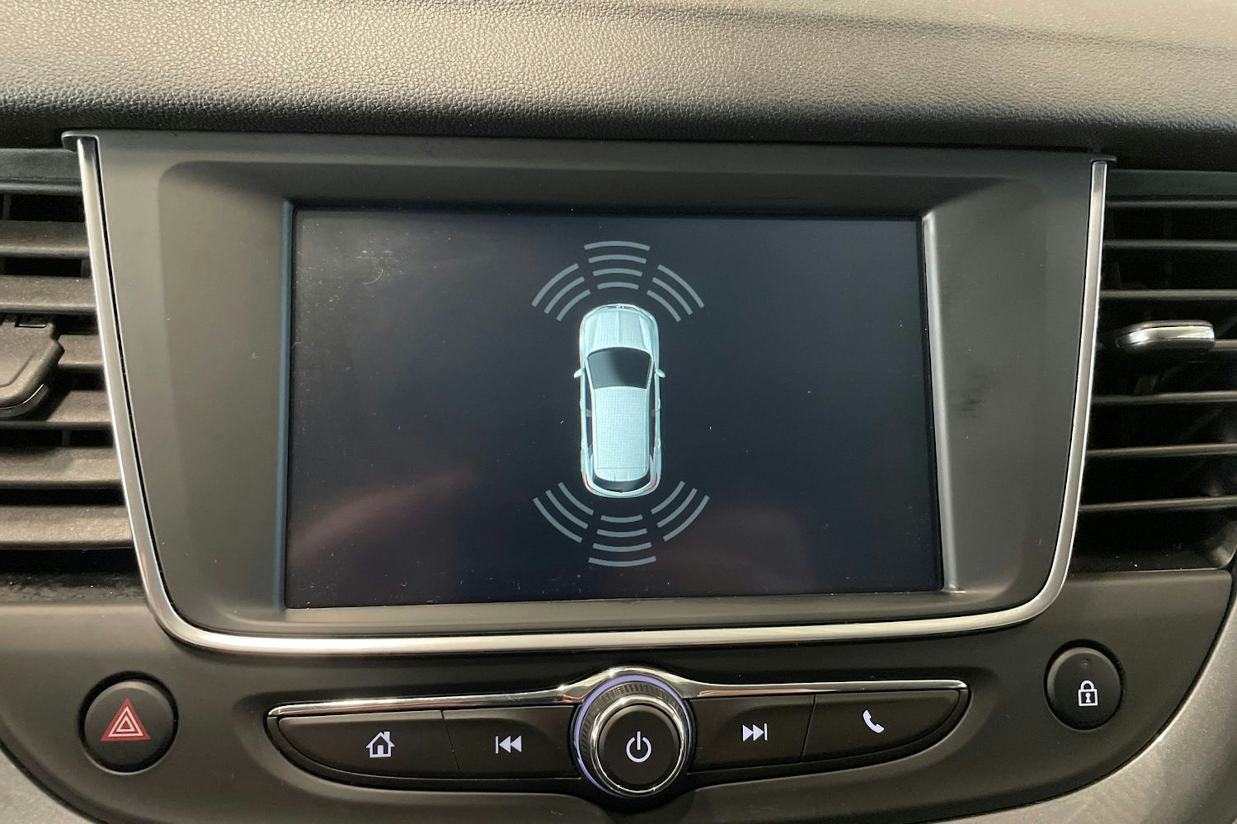 musta Opel Grandland X 2019 kuva 20.