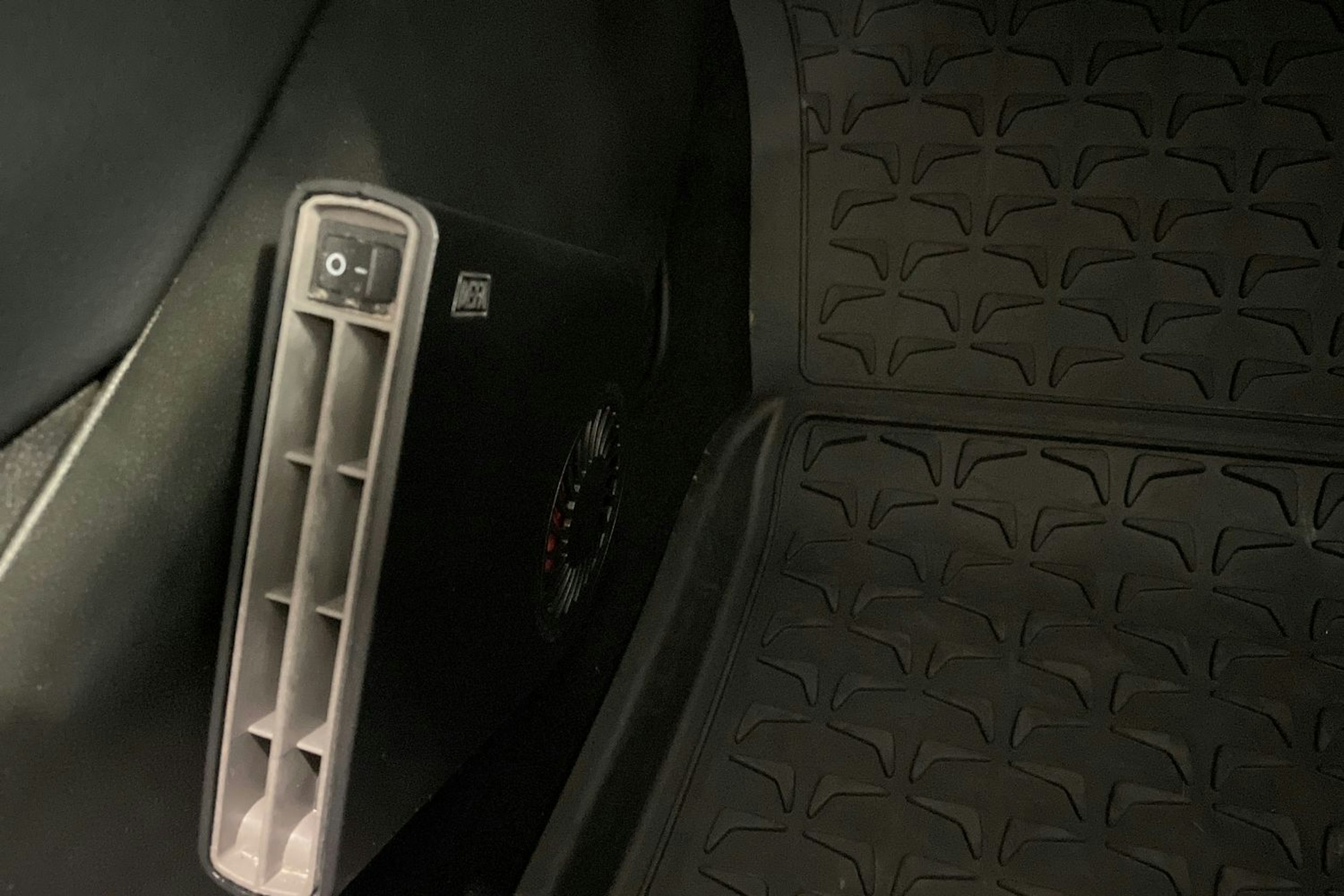 musta Opel Grandland X 2019 kuva 28.