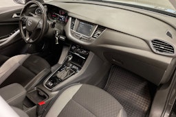 Harmaa Opel Grandland X 2019 kuva 26.