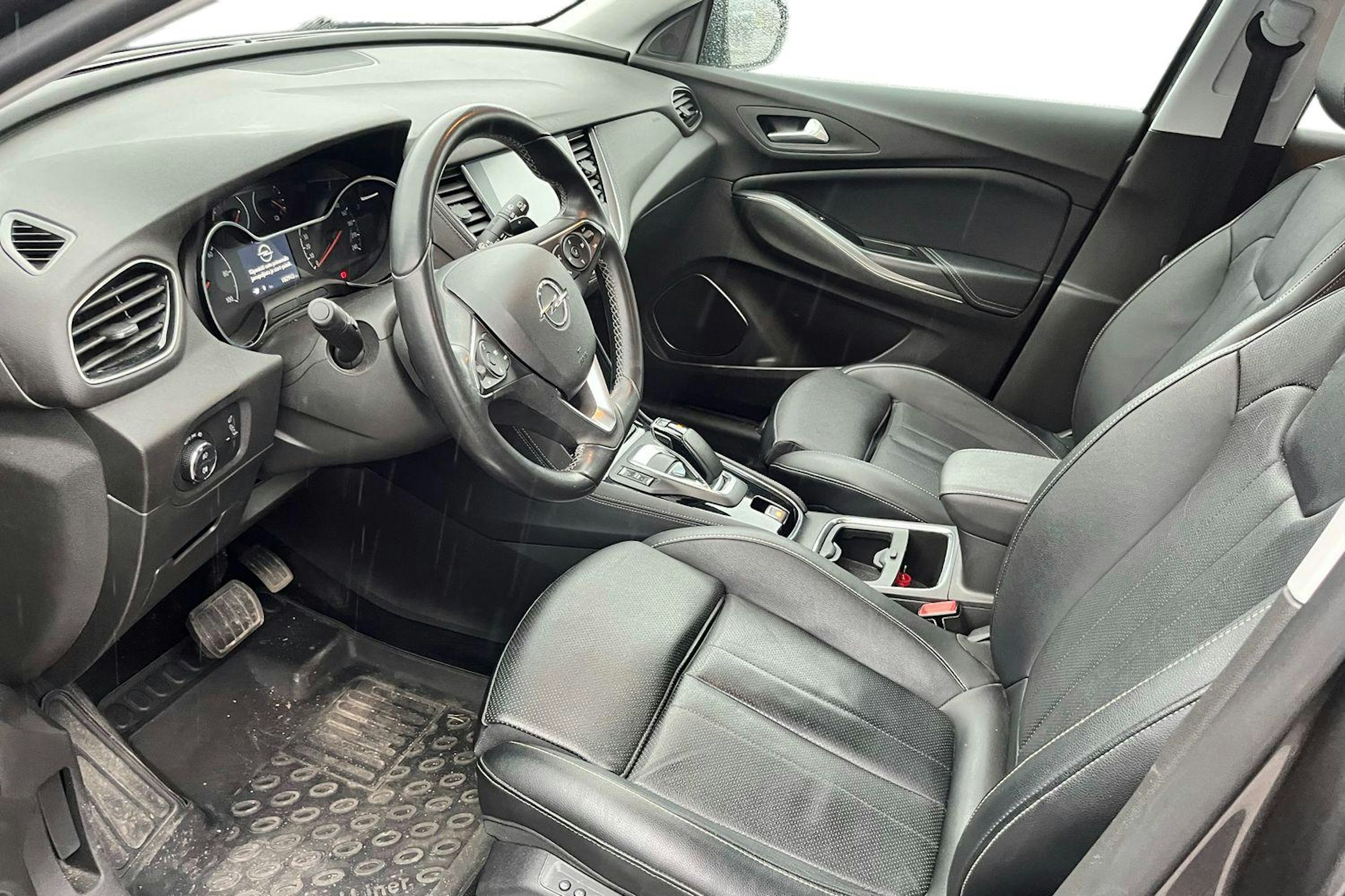 harmaa Opel Grandland X 2020 kuva 3.