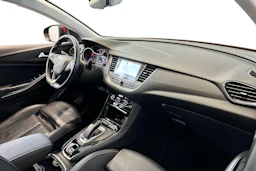 punainen Opel Grandland X 2020 kuva 7.