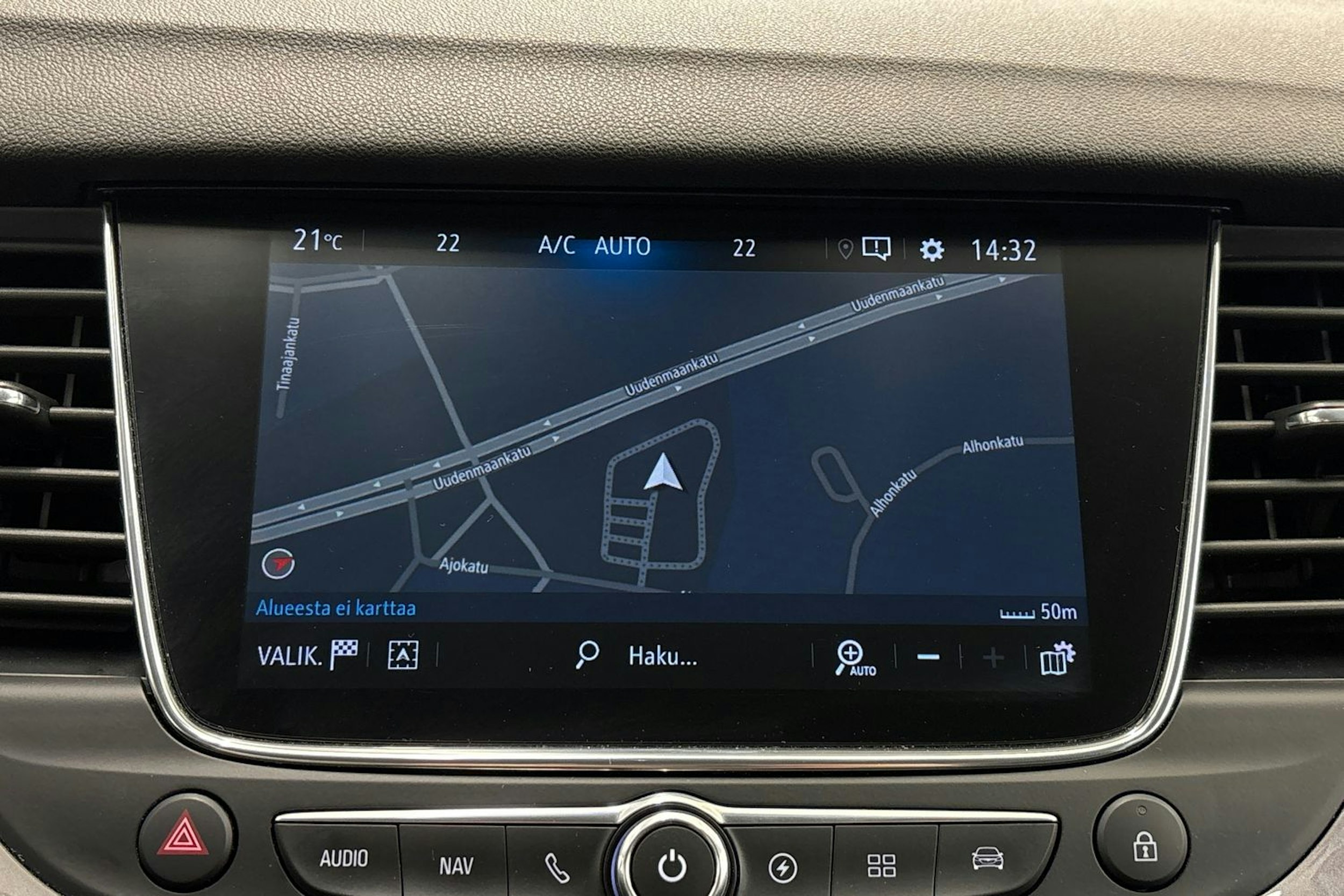 valkoinen Opel Grandland X 2020 kuva 18.