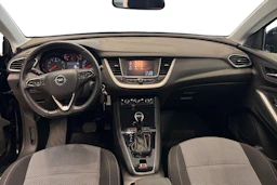 Musta Opel Grandland X 2020 kuva 7.