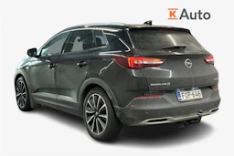 musta Opel Grandland X 2021 kuva 2.