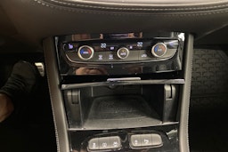 valkoinen Opel Grandland X 2021 kuva 19.