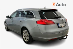 Harmaa Opel Insignia 2010 kuva 3.