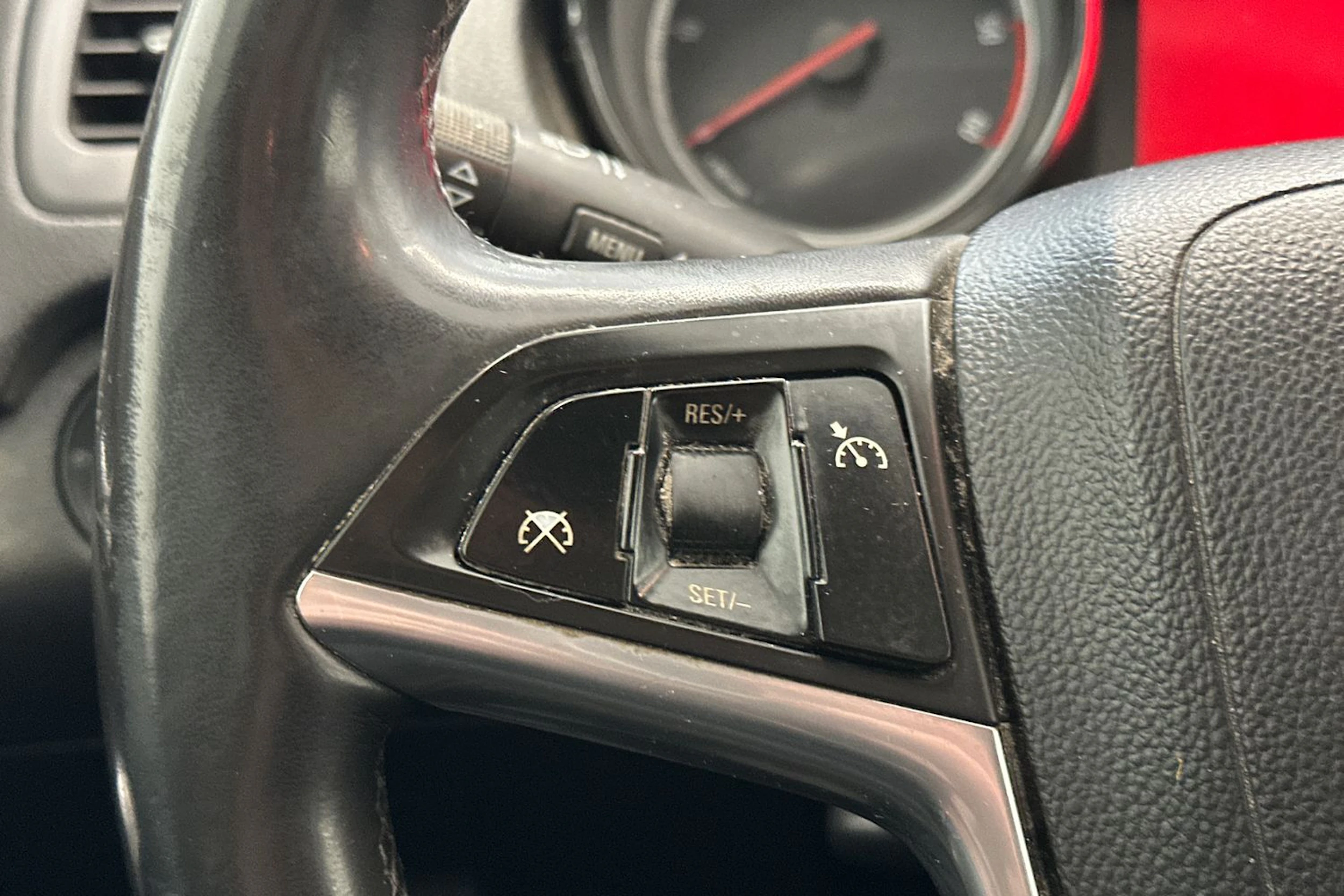 Harmaa Opel Insignia 2010 kuva 20.