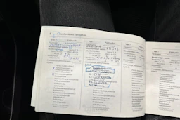 Harmaa Opel Insignia 2010 kuva 27.