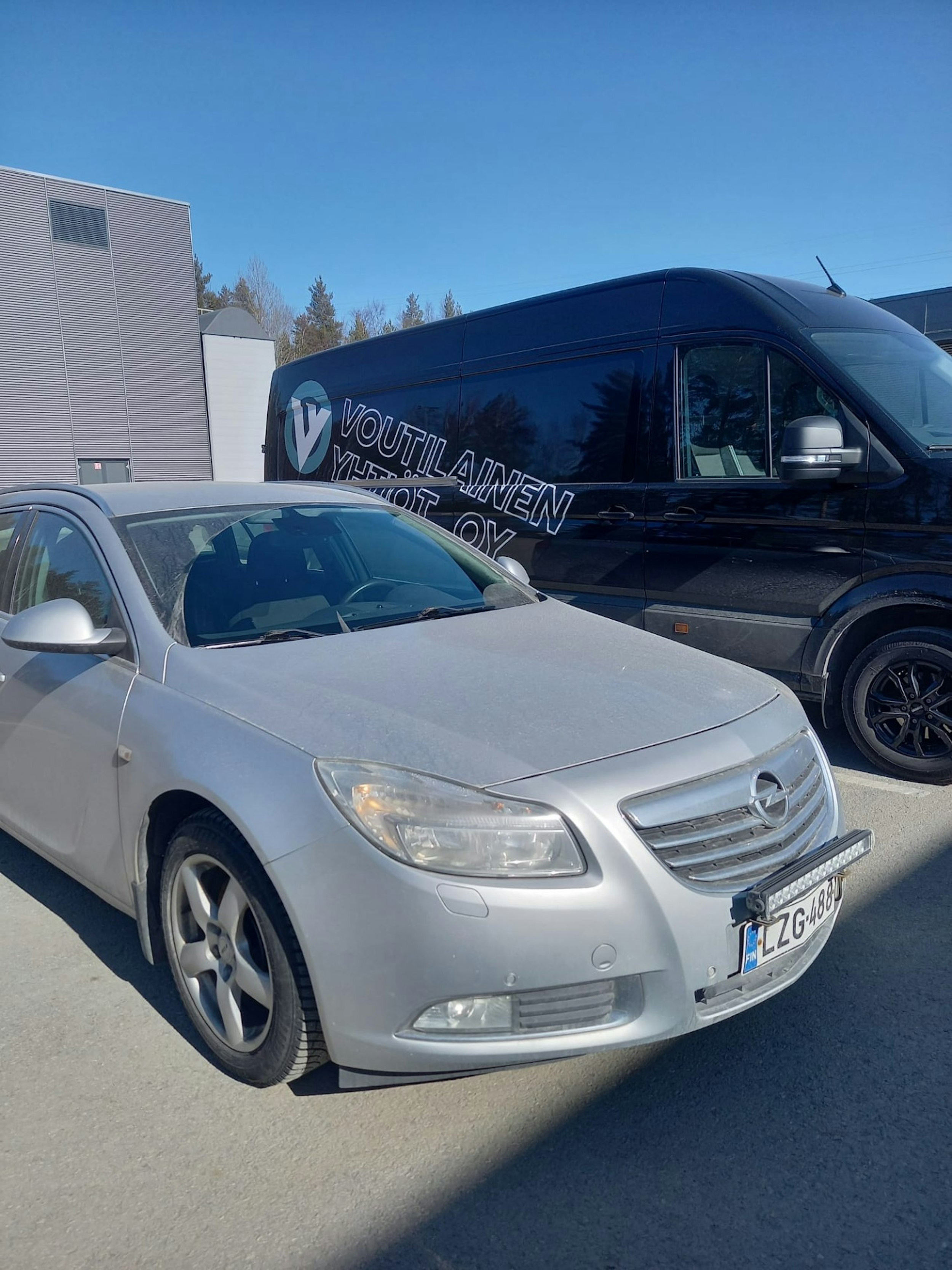 Hopea Opel Insignia 2010 kuva 3.