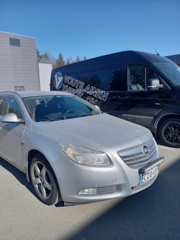 Hopea Opel Insignia 2010 kuva 3.