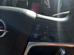 Hopea Opel Insignia 2010 kuva 28.