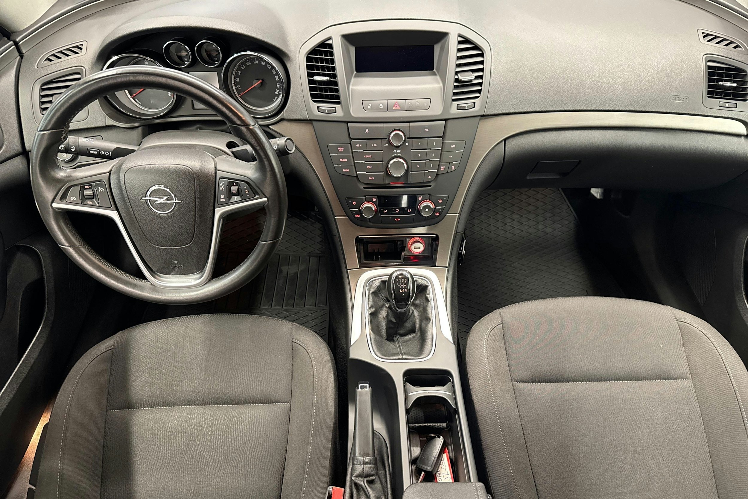 met. harmaa Opel Insignia 2011 kuva 9.