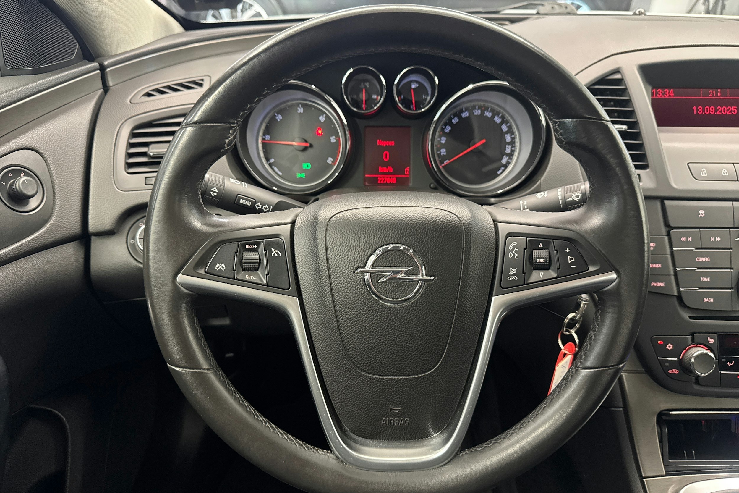 met. harmaa Opel Insignia 2011 kuva 14.