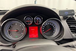 musta Opel Insignia 2011 kuva 16.