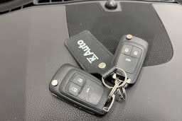 musta Opel Insignia 2011 kuva 22.