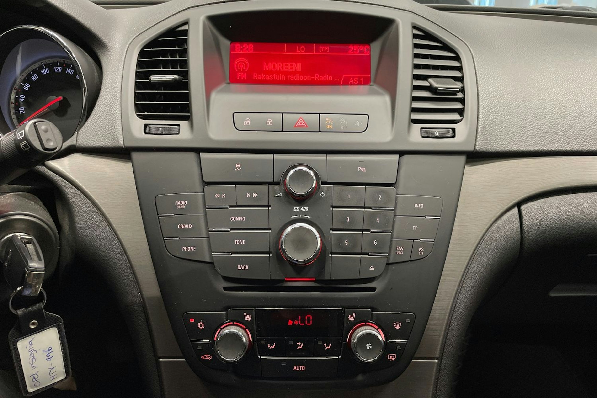 musta Opel Insignia 2011 kuva 17.