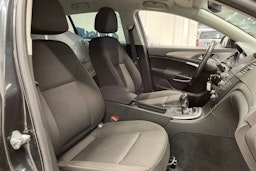 musta Opel Insignia 2011 kuva 22.