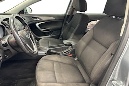 Harmaa Opel Insignia 2011 kuva 8.