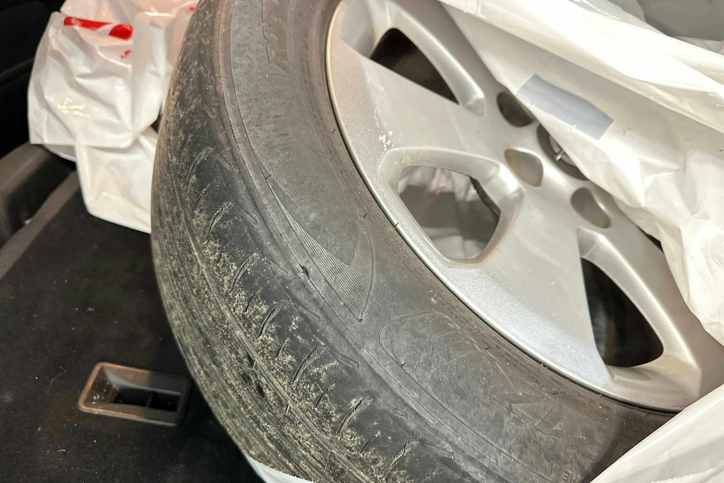 Harmaa Opel Insignia 2011 kuva 10.